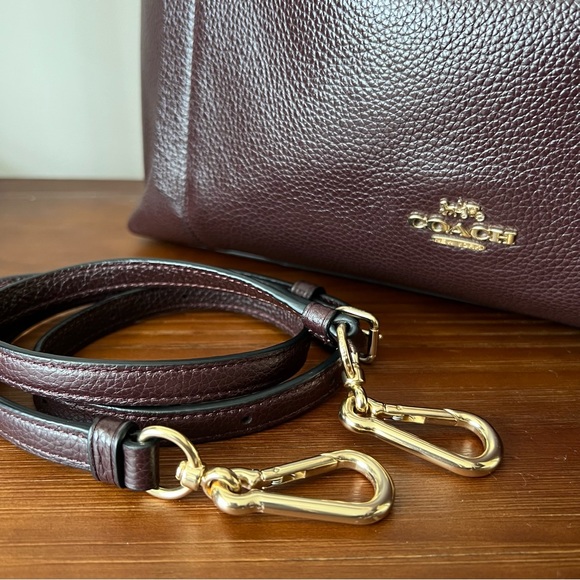 COACH SCOUT Oxblood Pebble Leather Hobo Shoulder Bag - Picture 5 of 13